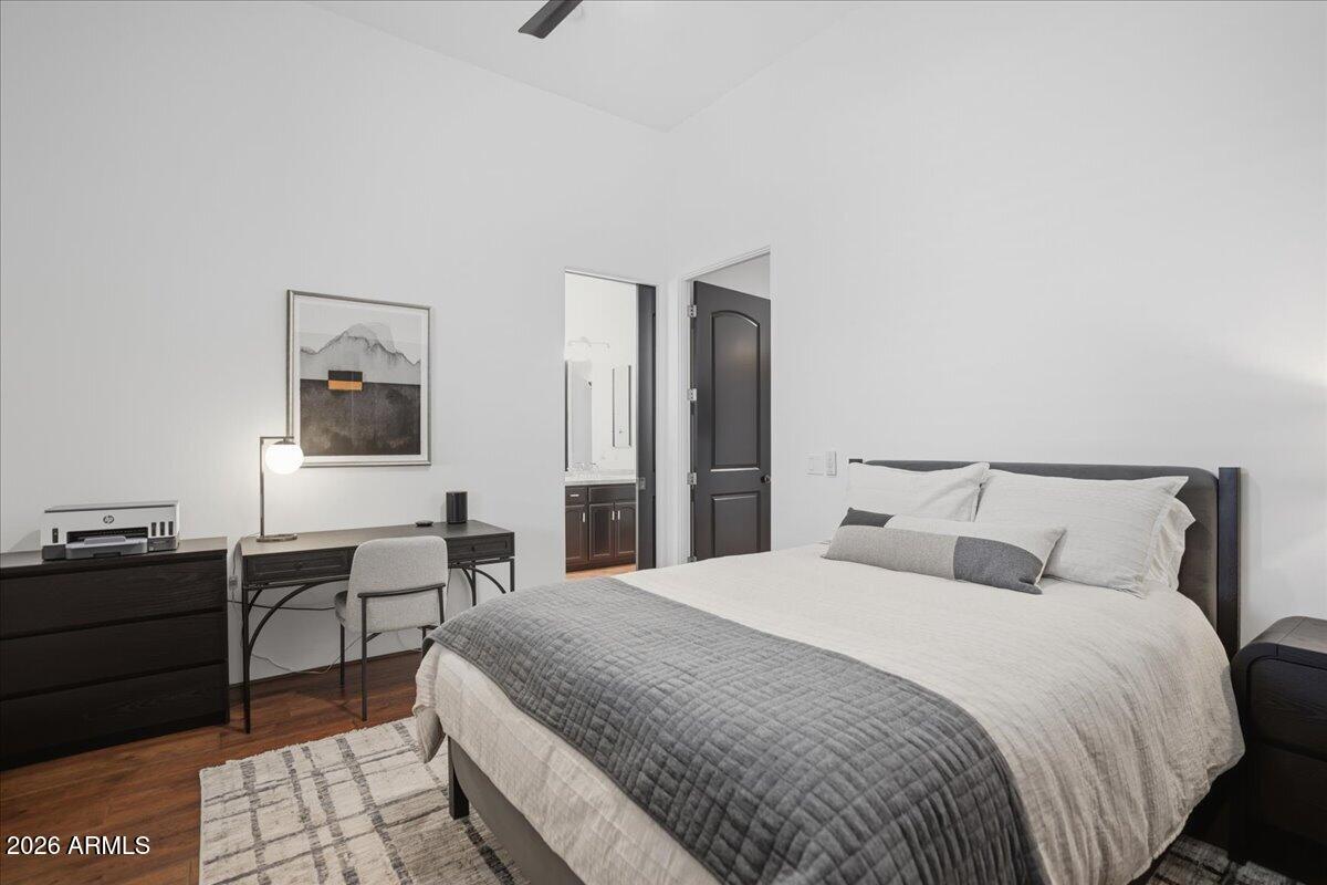 5311 E GRAY WOLF Trail