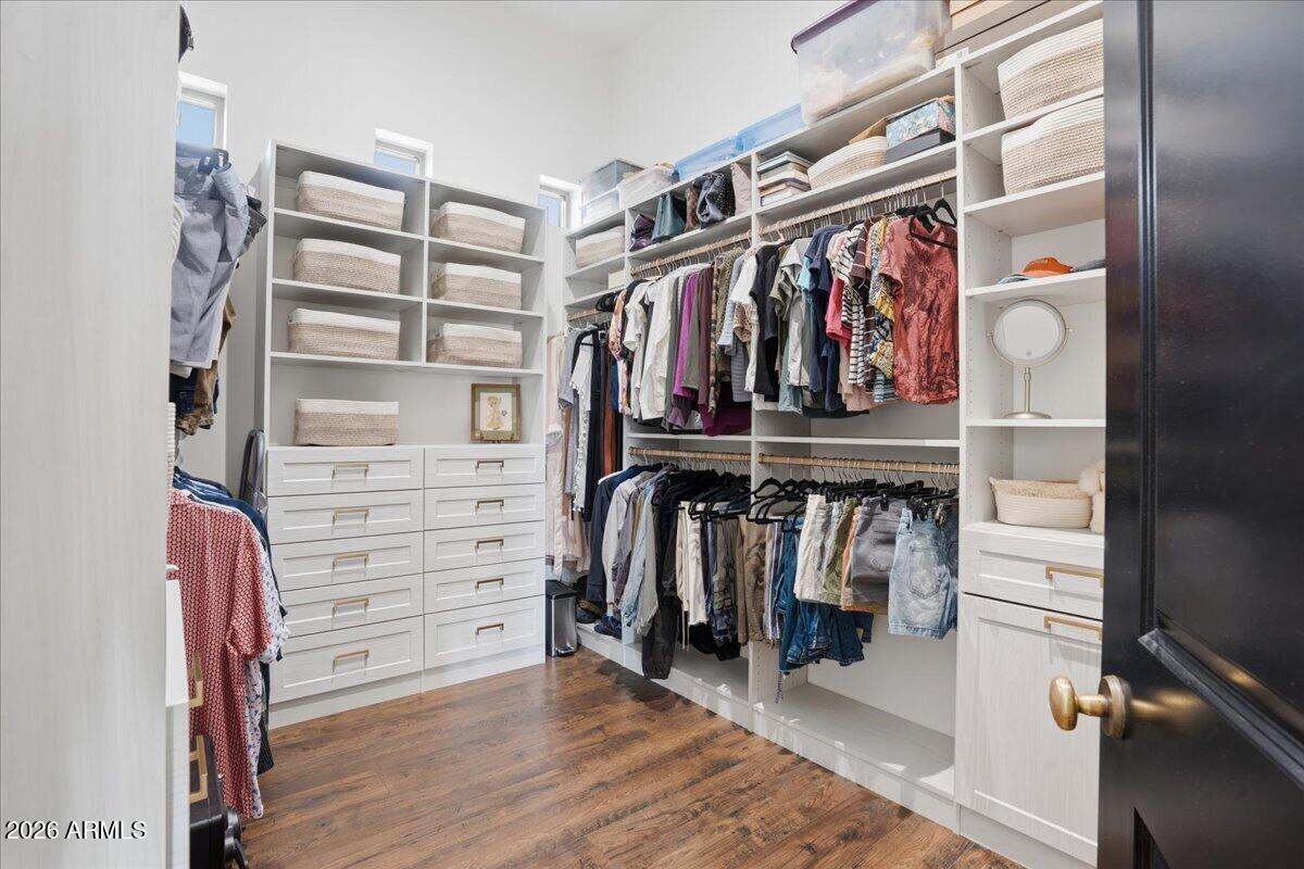 5311 E GRAY WOLF Trail