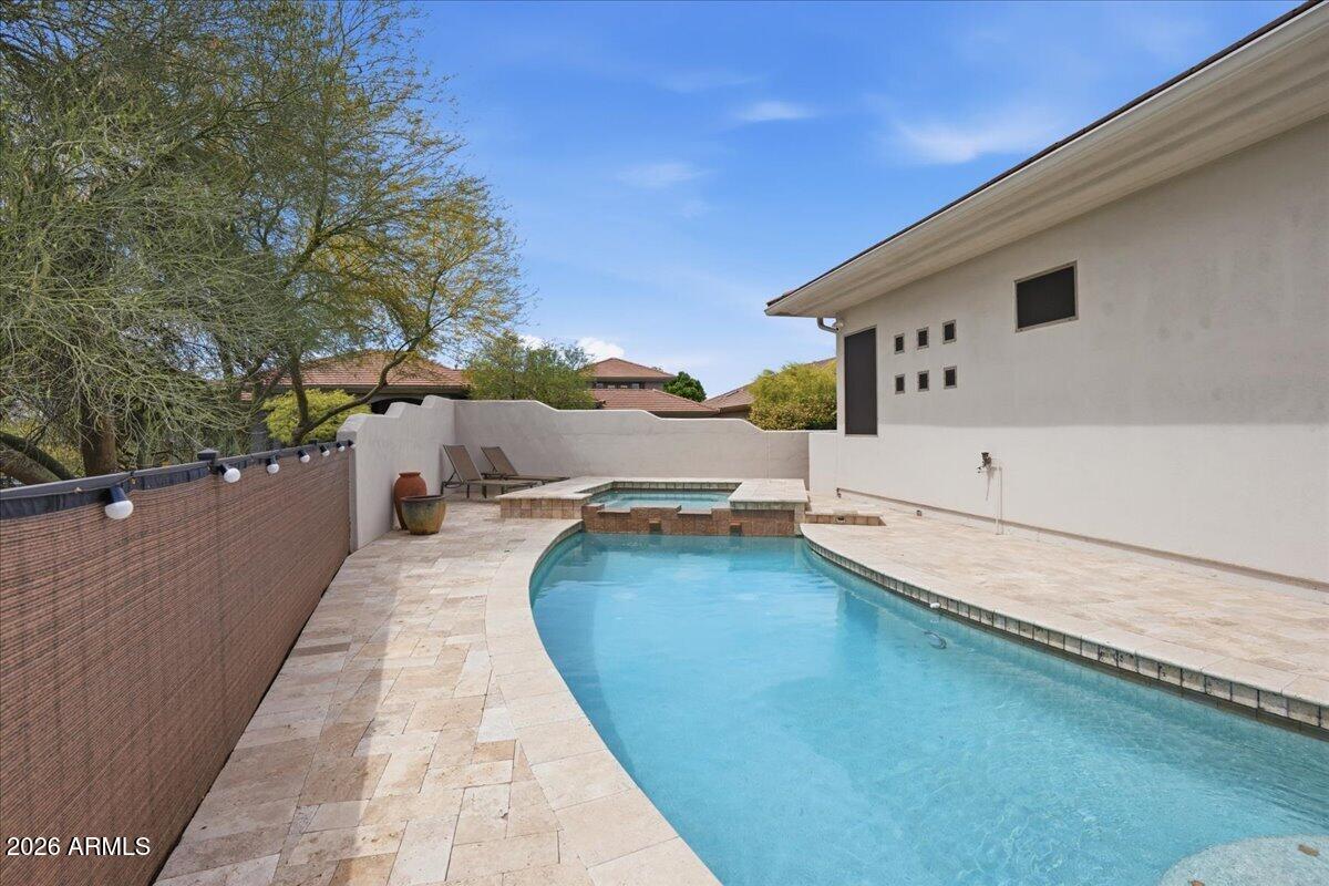 5311 E GRAY WOLF Trail