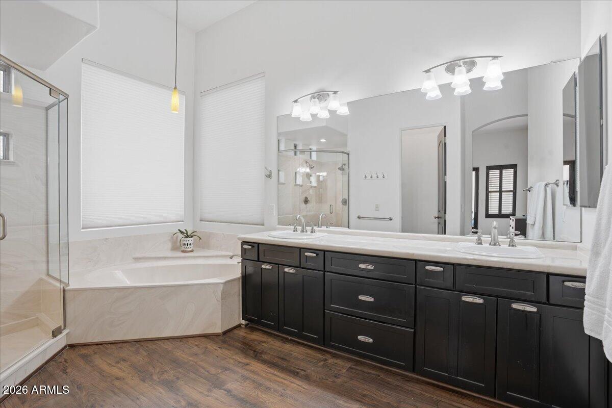 5311 E GRAY WOLF Trail