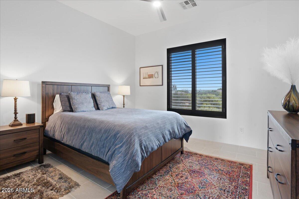 5311 E GRAY WOLF Trail