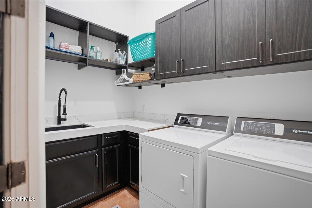 5311 E GRAY WOLF Trail