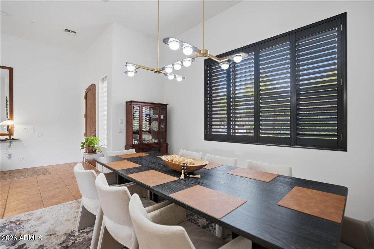 5311 E GRAY WOLF Trail