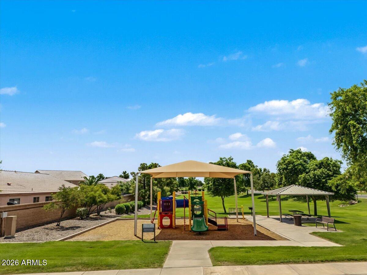 46068 W SHERIDAN Road