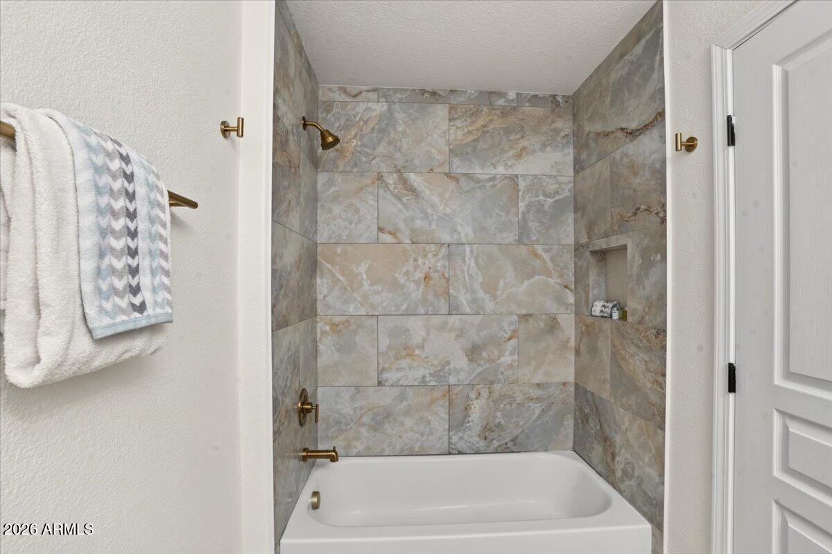 1716 ALPINE MEADOWS Lane 1805