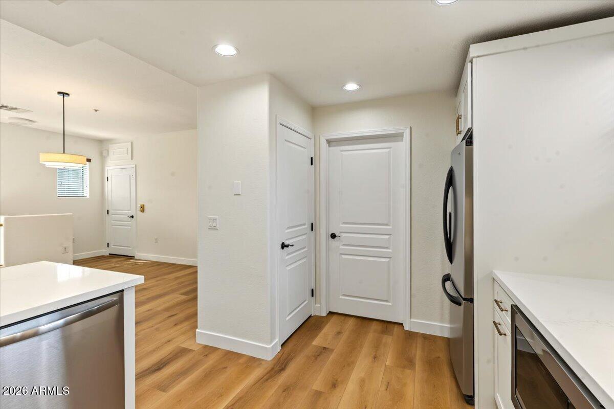 1716 ALPINE MEADOWS Lane 1805