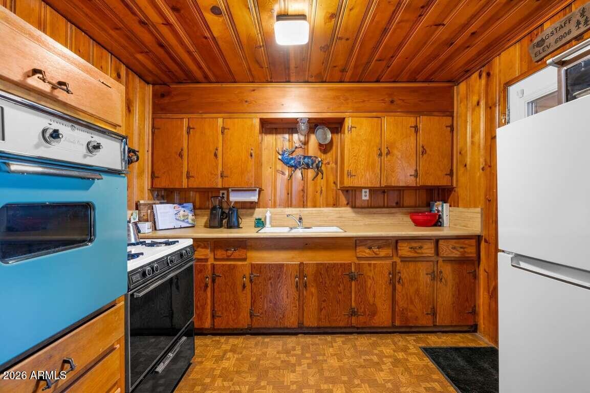 945 OSAGE
