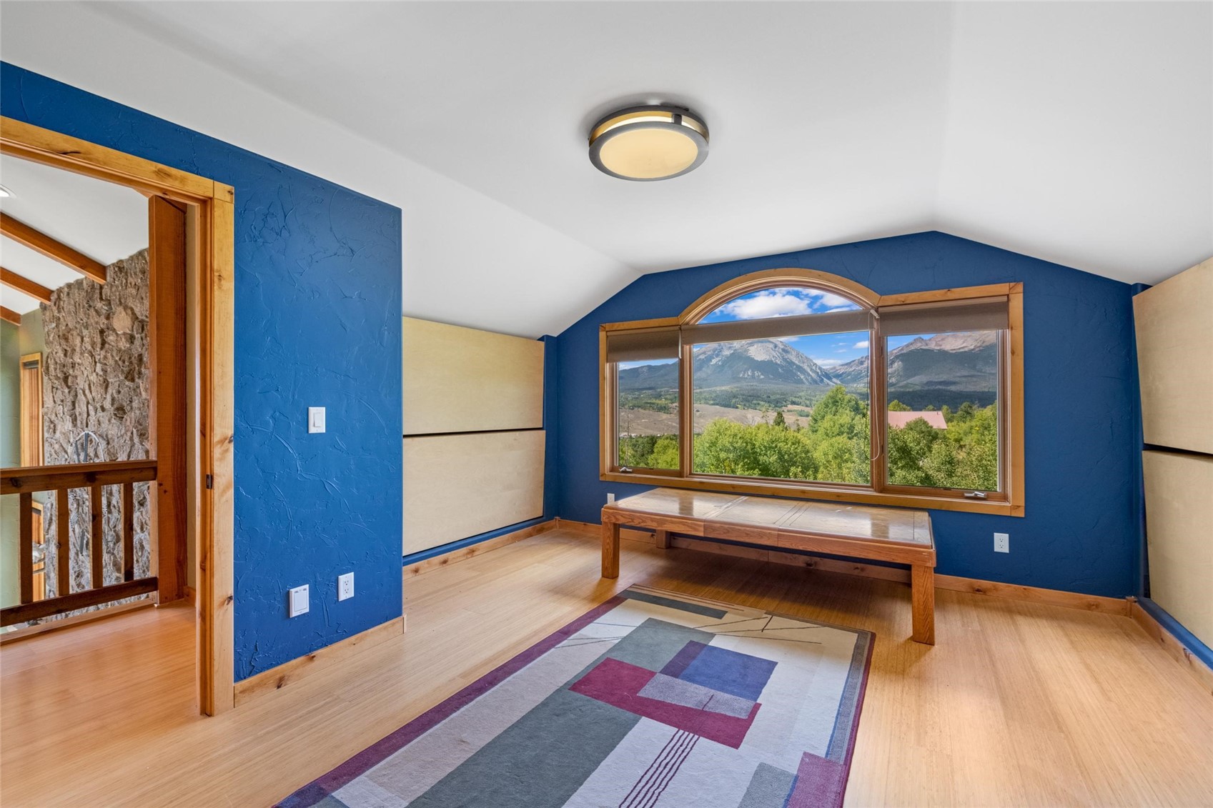 817 Ptarmigan TRAIL
