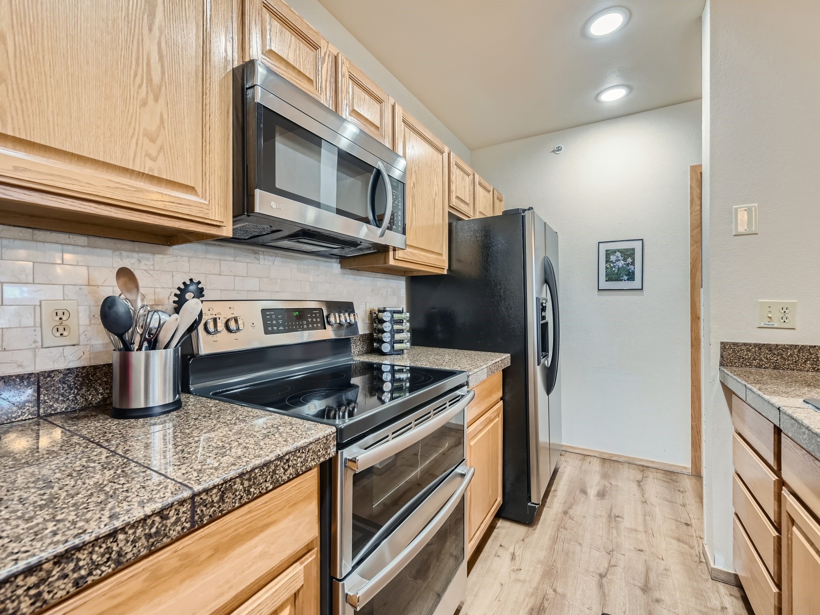 1650 Lakeview TERRACE 205E