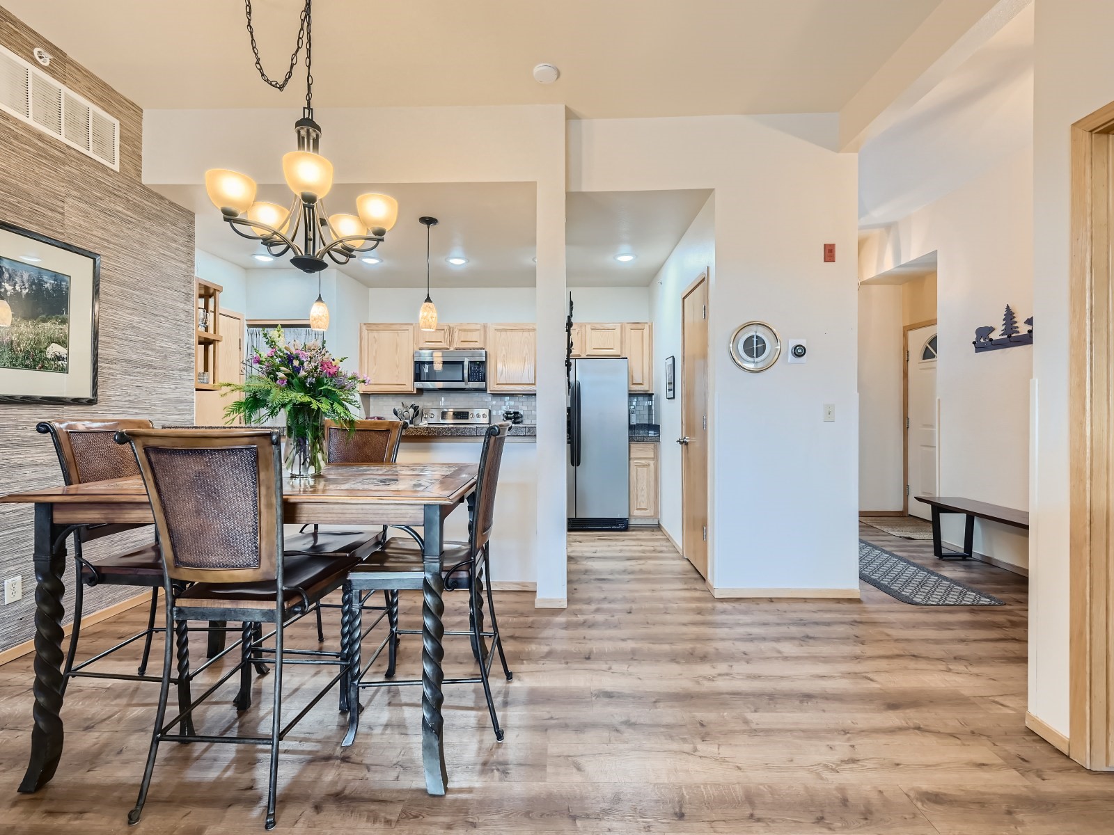 1650 Lakeview TERRACE 205E