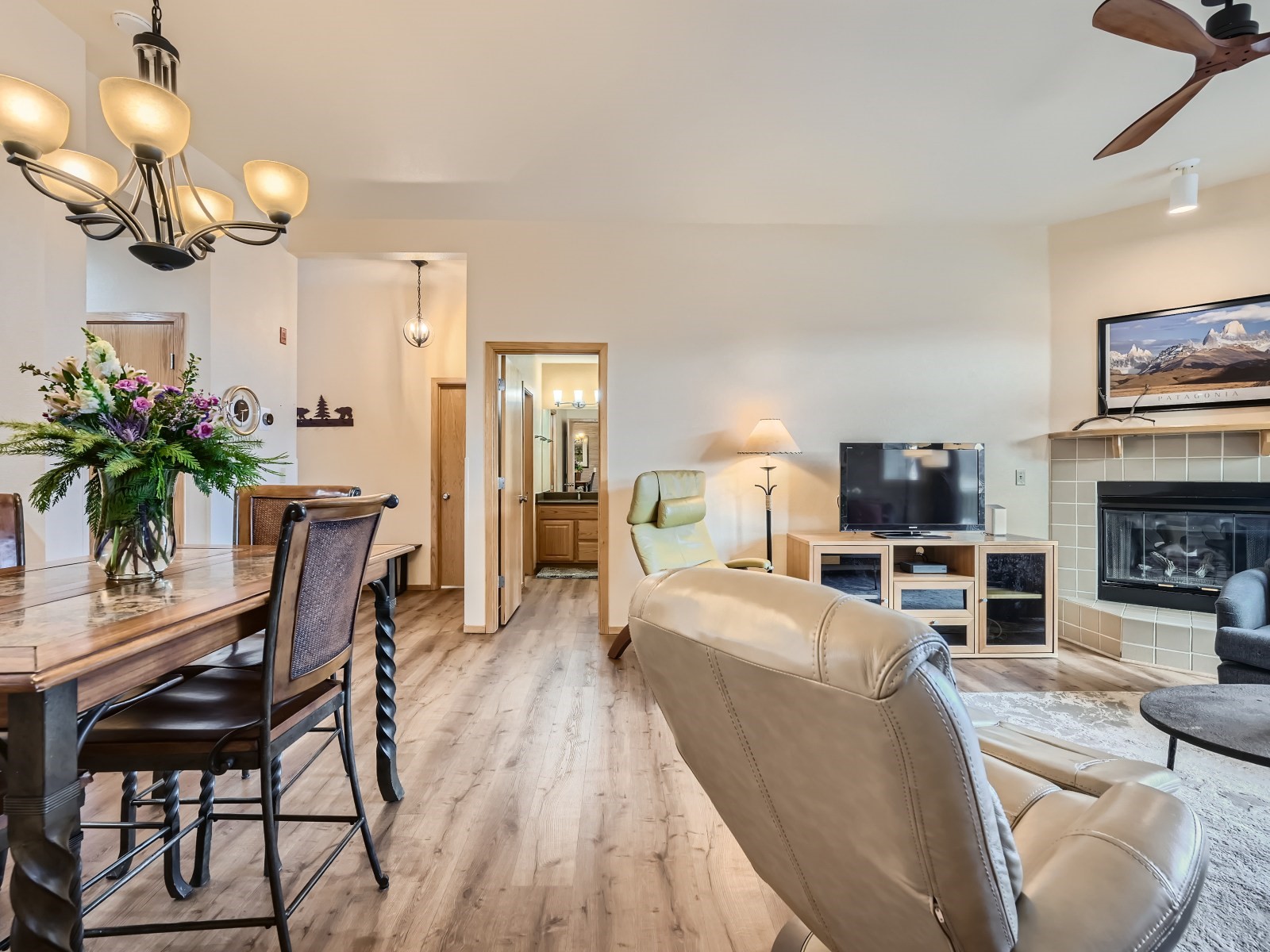 1650 Lakeview TERRACE 205E