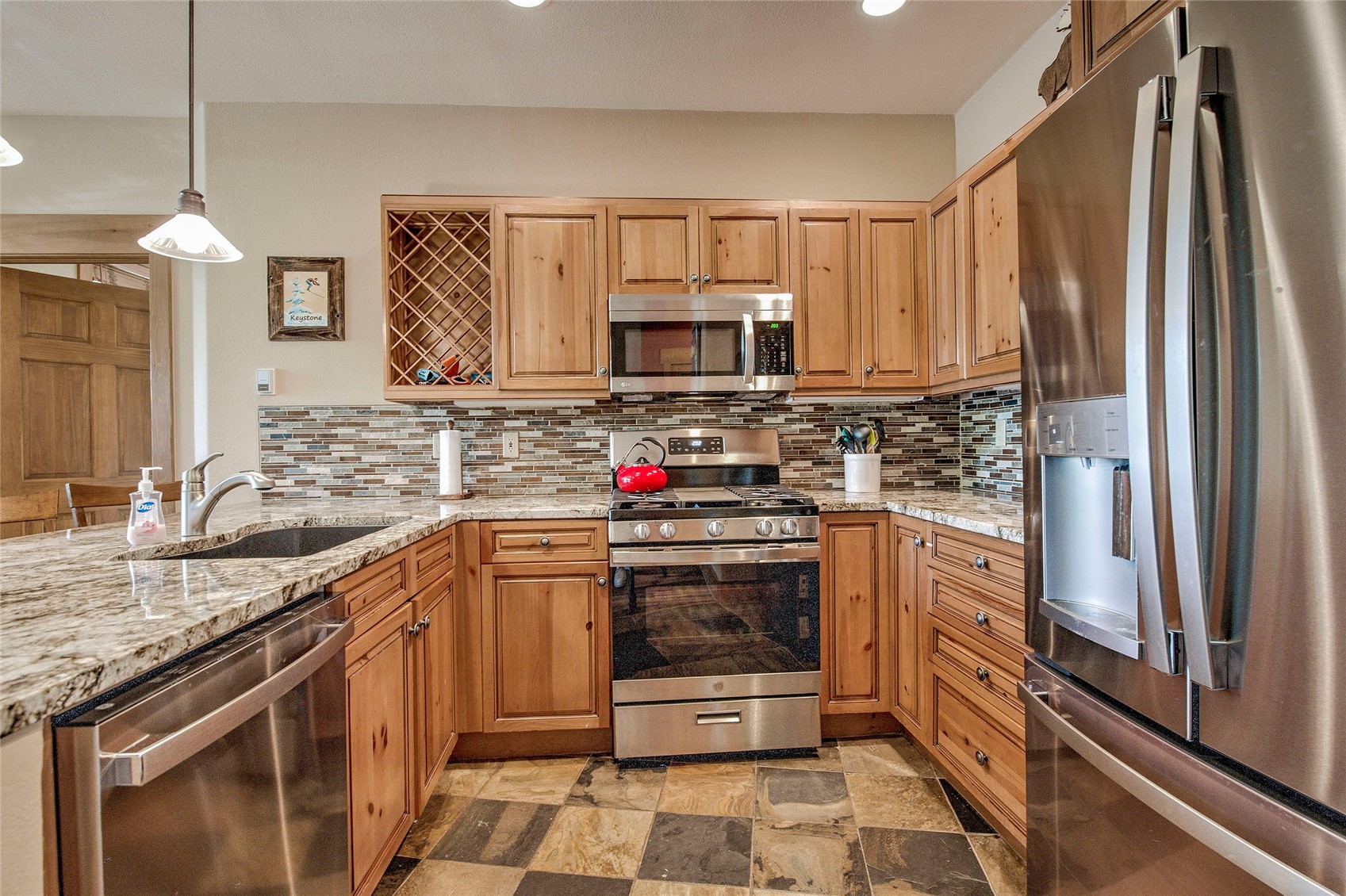 105 River Course DRIVE 9574