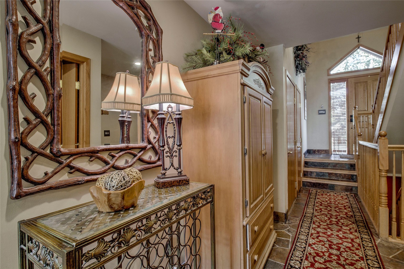 330 Kings Crown ROAD 10