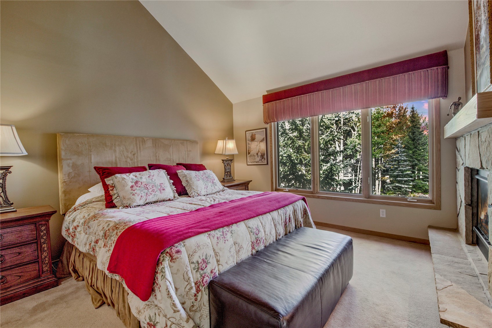 330 Kings Crown ROAD 10