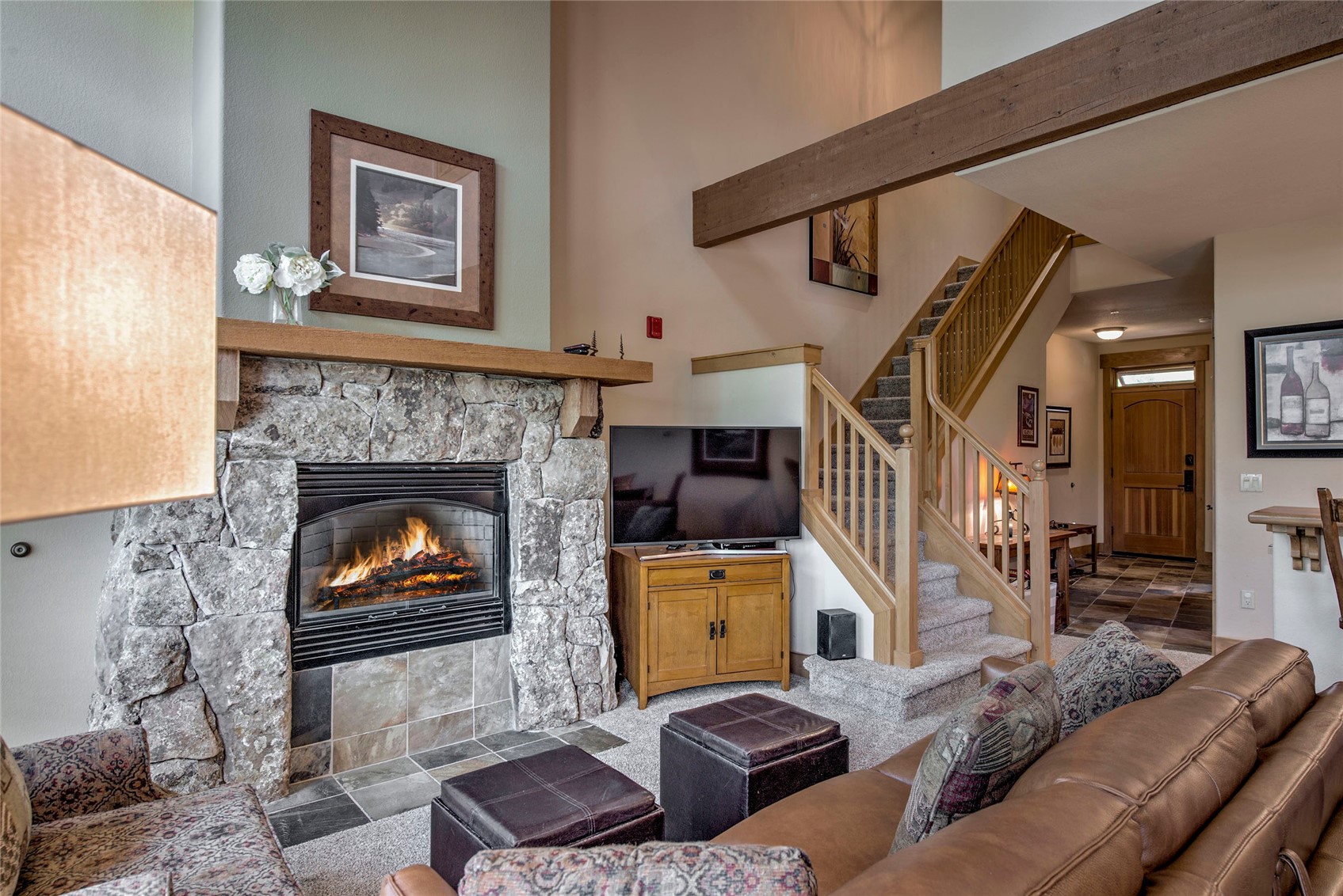 105 River Course DRIVE 9577