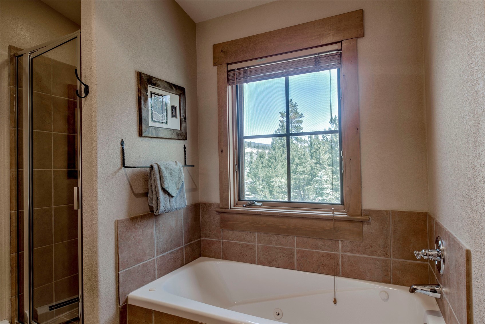 105 River Course DRIVE 9577