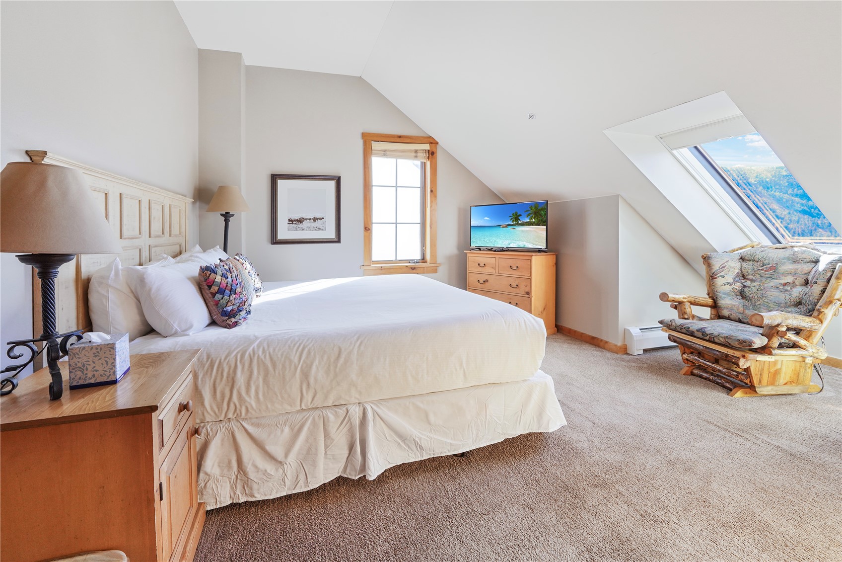 150 Dercum SQUARE 8540