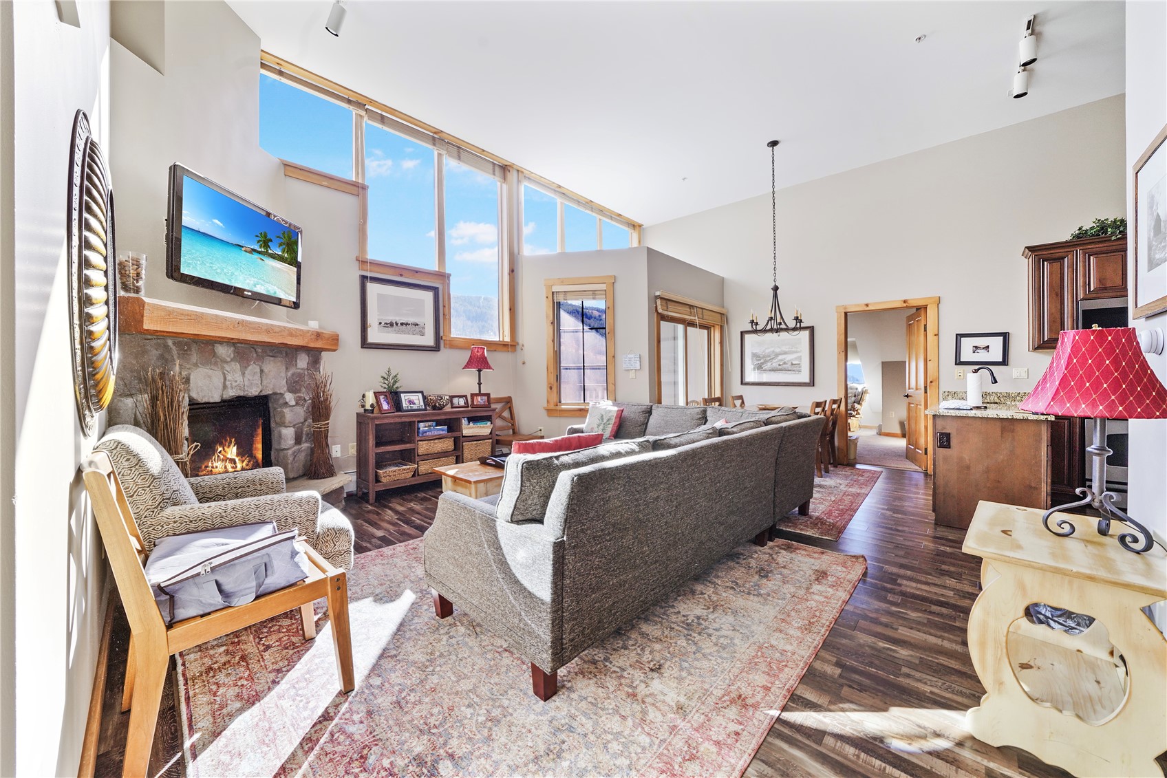 150 Dercum SQUARE 8540