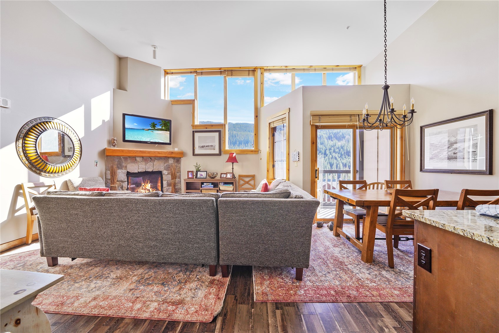 150 Dercum SQUARE 8540