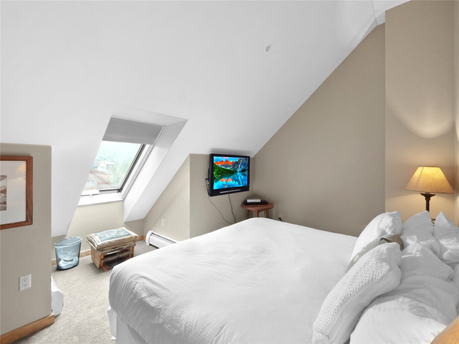 150 Dercum SQUARE 8540