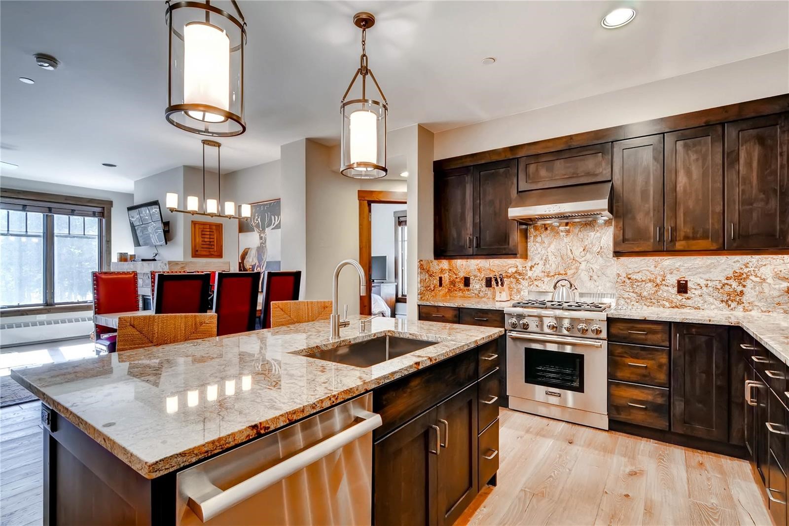 610 Columbine ROAD 6206