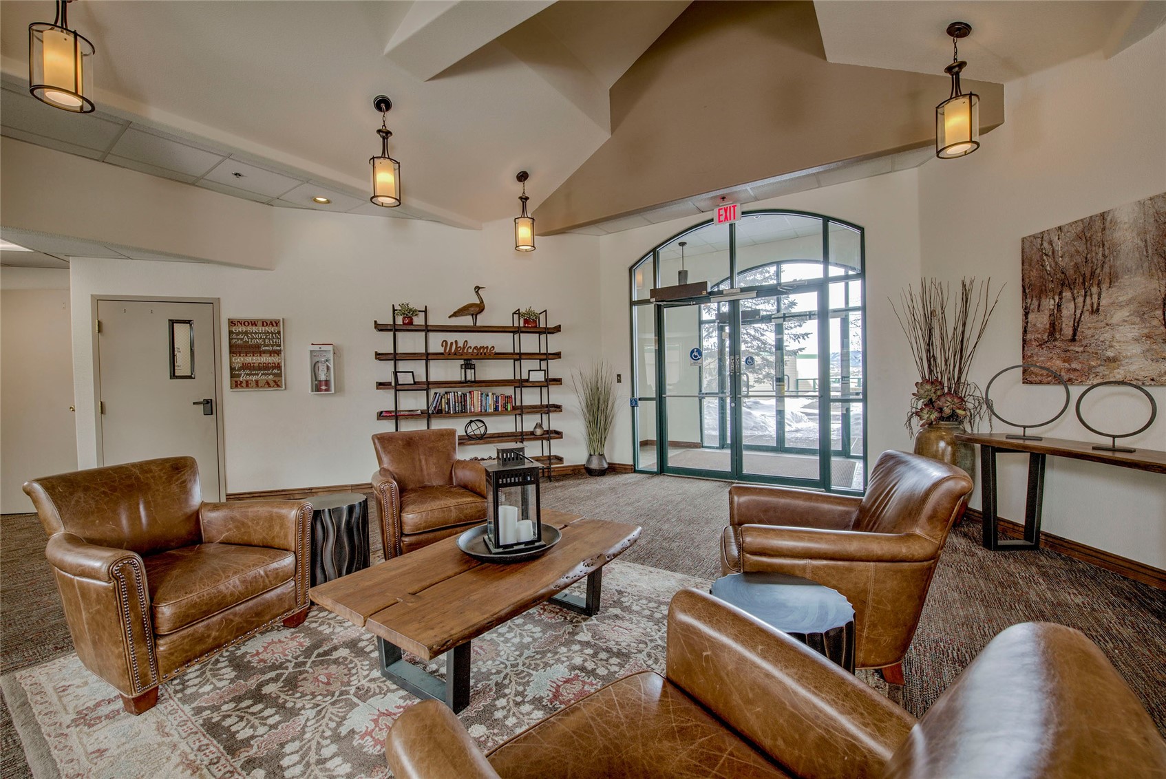 980 Lakepoint DRIVE 402