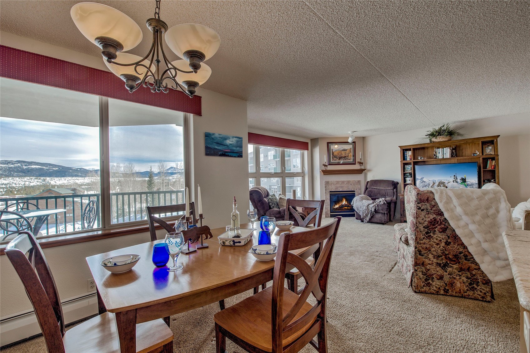 980 Lakepoint DRIVE 402