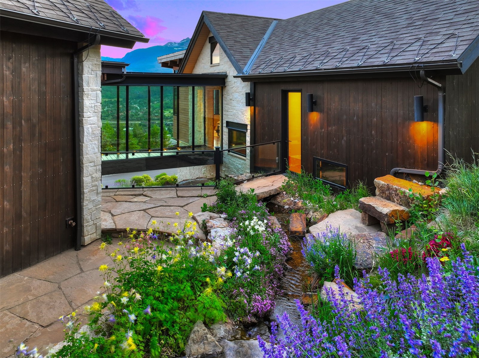 65 Aerie DRIVE