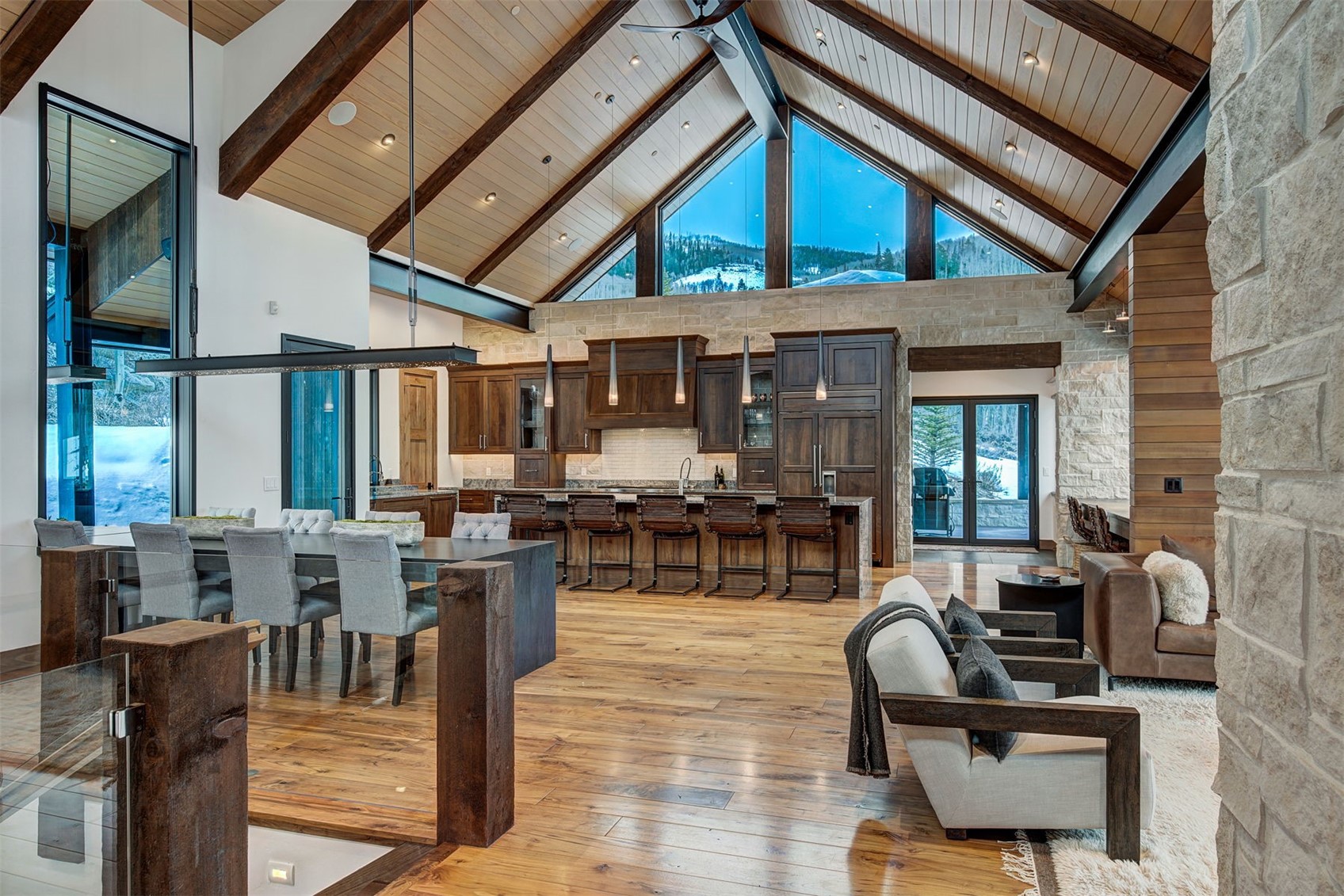 65 Aerie DRIVE
