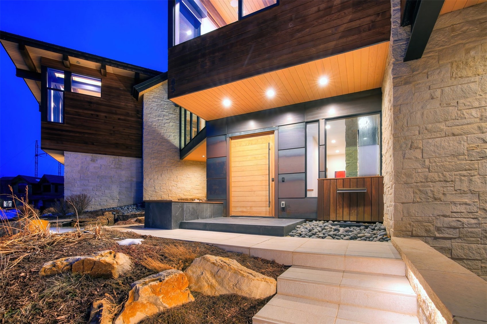 65 Aerie DRIVE