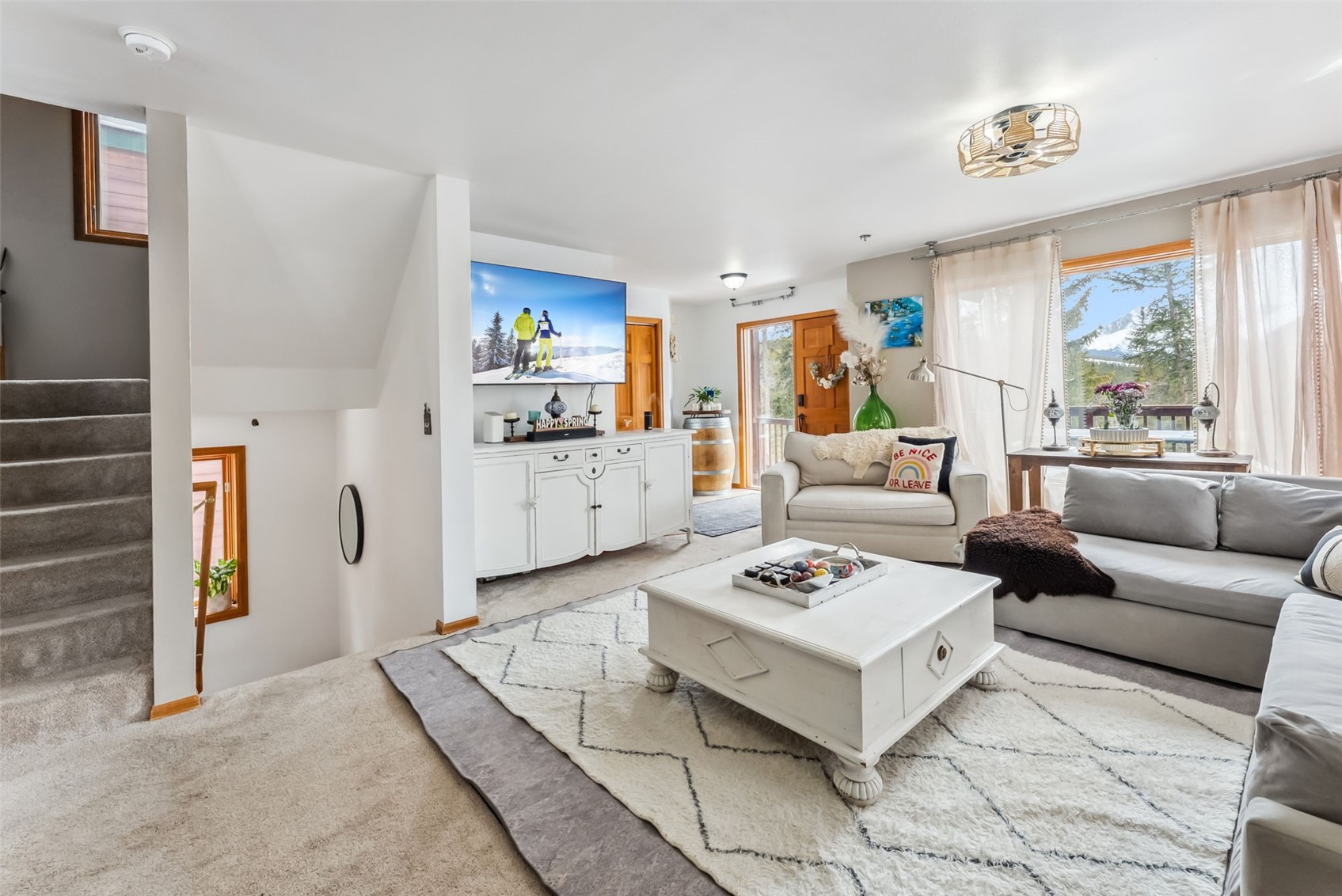 80 Club House ROAD