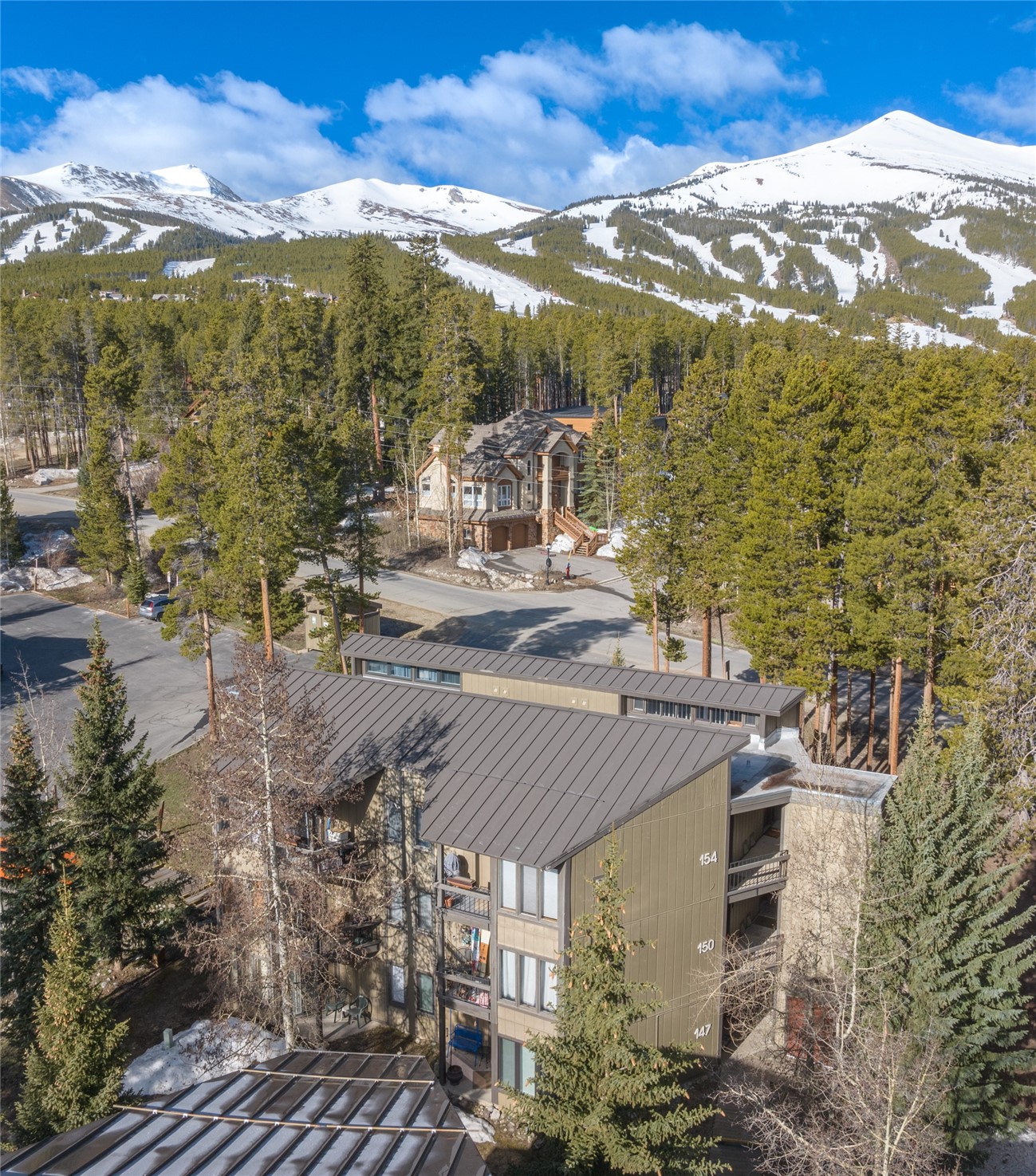 1179 Ski Hill ROAD 147