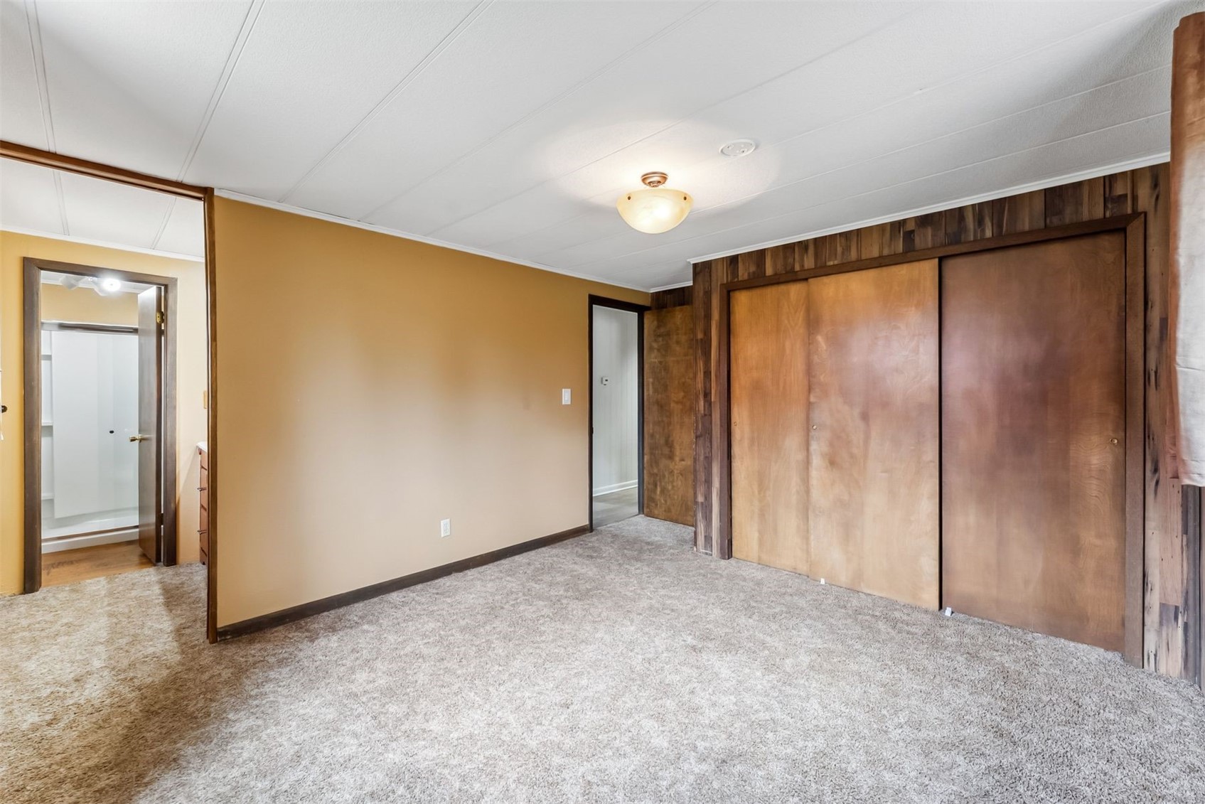 361 Lagoon LANE