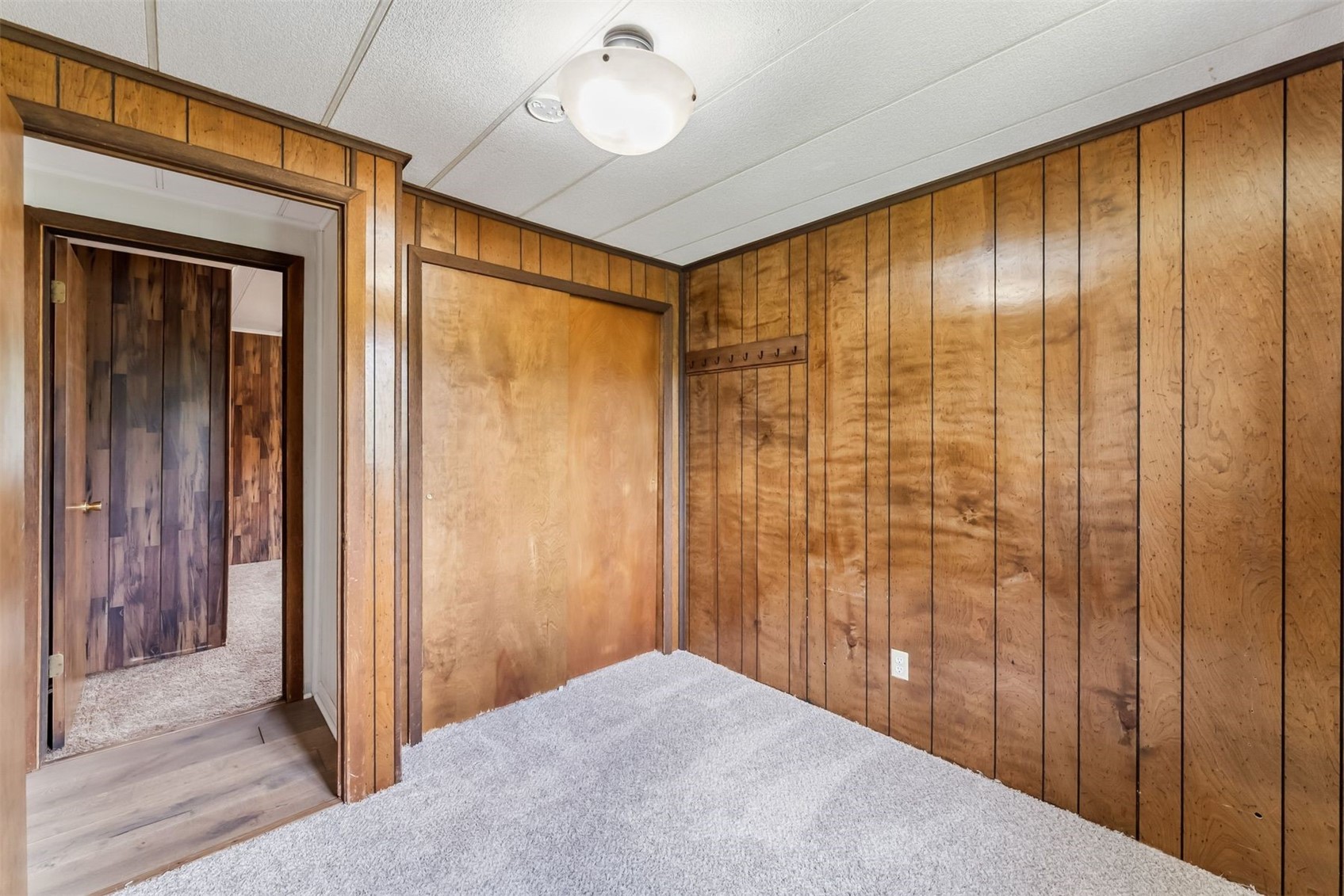361 Lagoon LANE