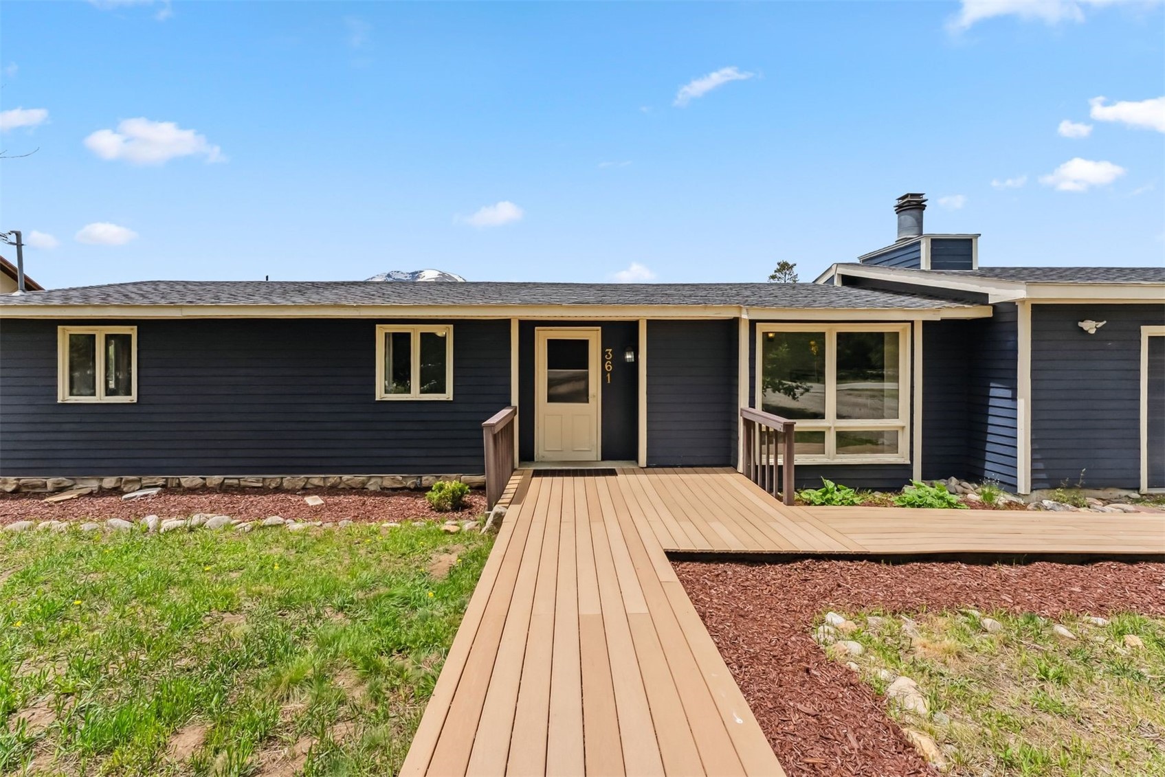 361 Lagoon LANE