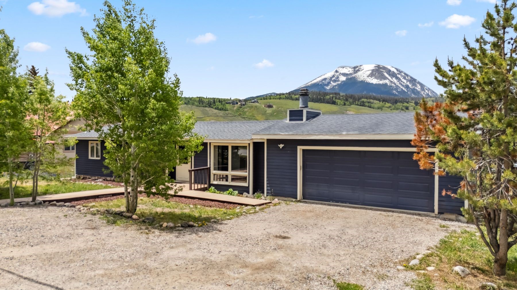 361 Lagoon LANE