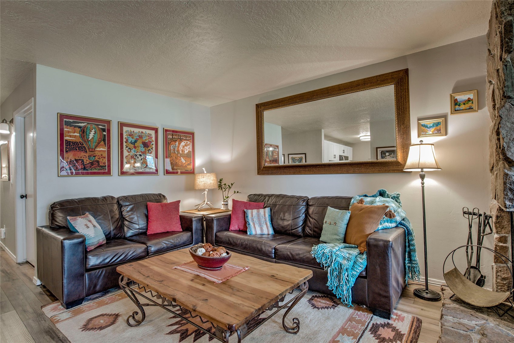 1127 9000 Divide ROAD 104