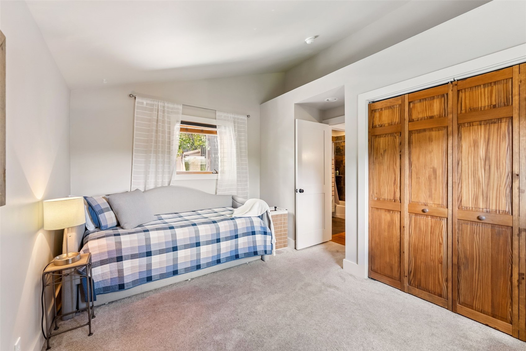 182 Idlewild DRIVE