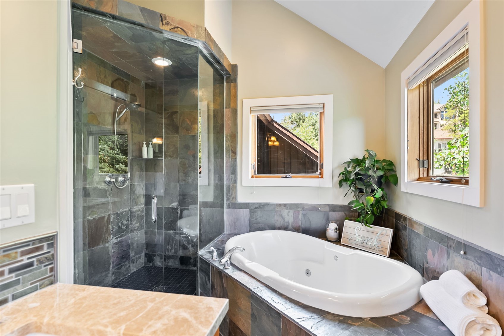 182 Idlewild DRIVE