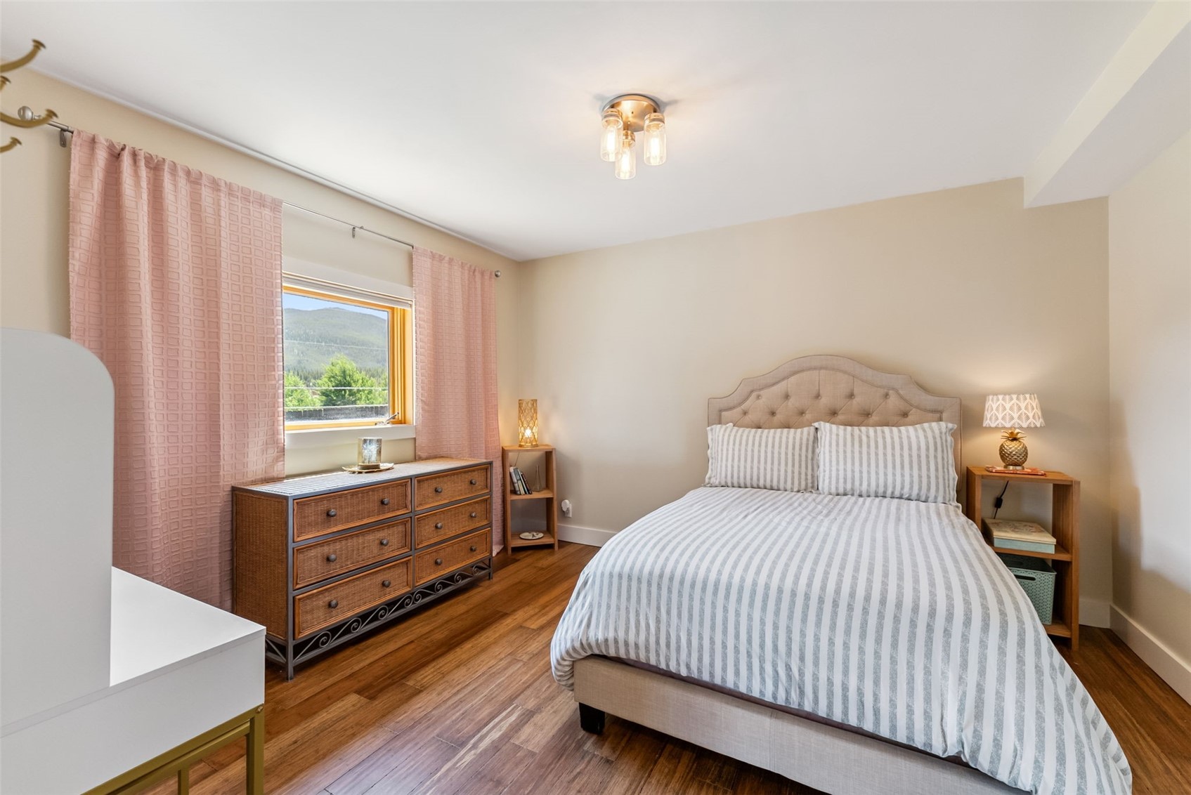 182 Idlewild DRIVE