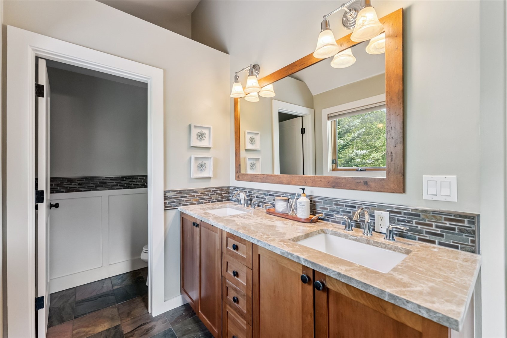 182 Idlewild DRIVE