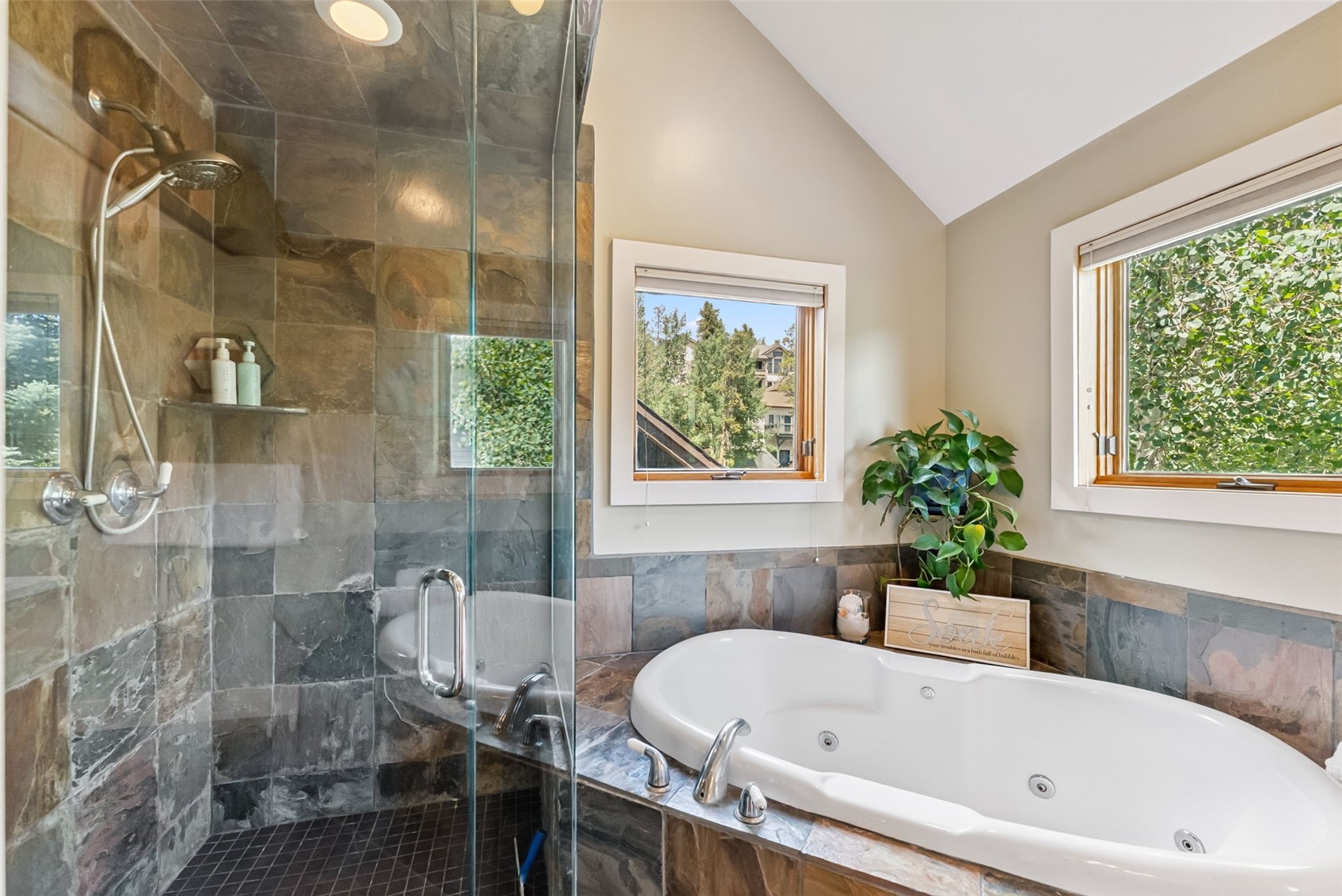 182 Idlewild DRIVE