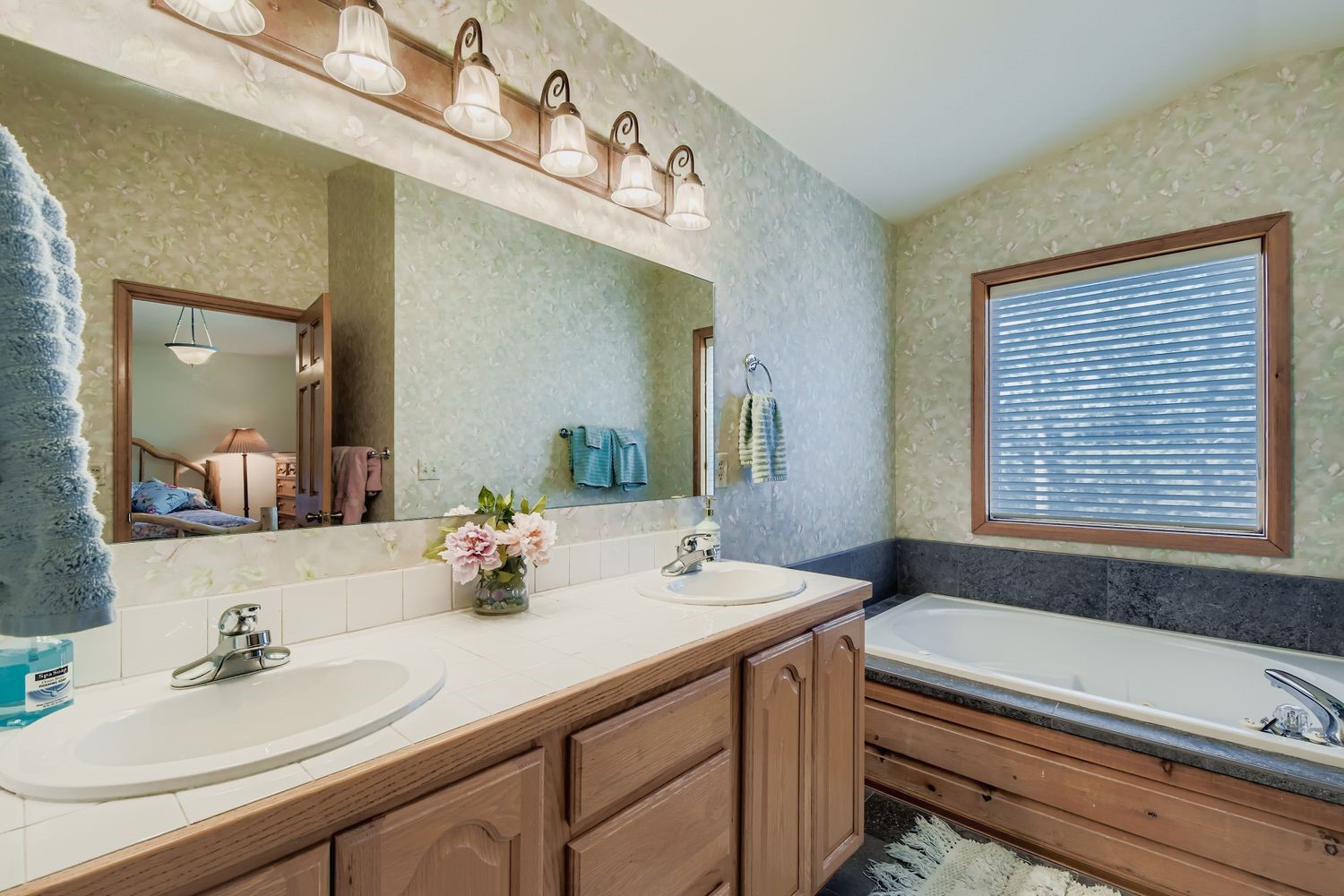 88 Club House ROAD