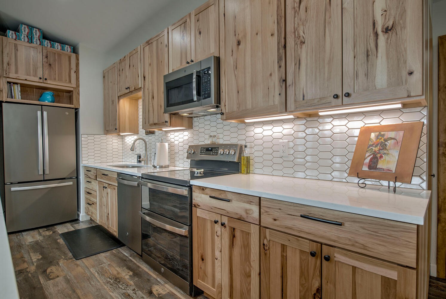 32 Corinthian CIRCLE 302