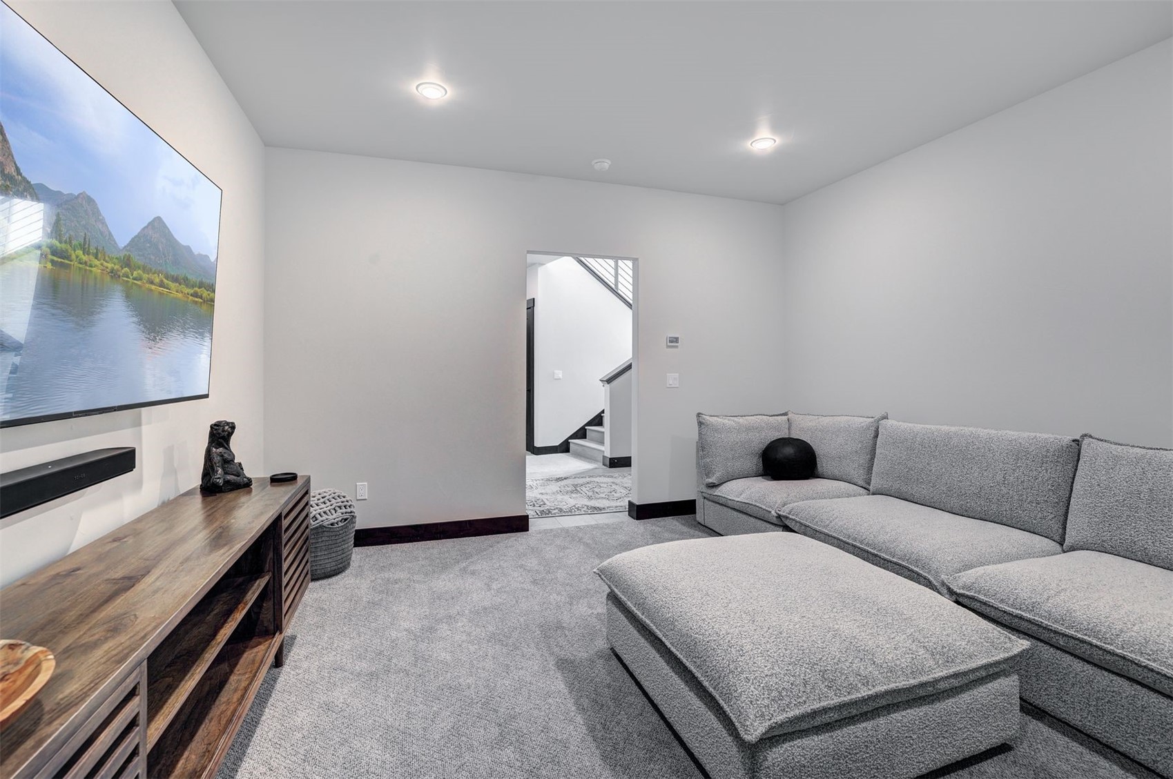 160 Vendette ROAD