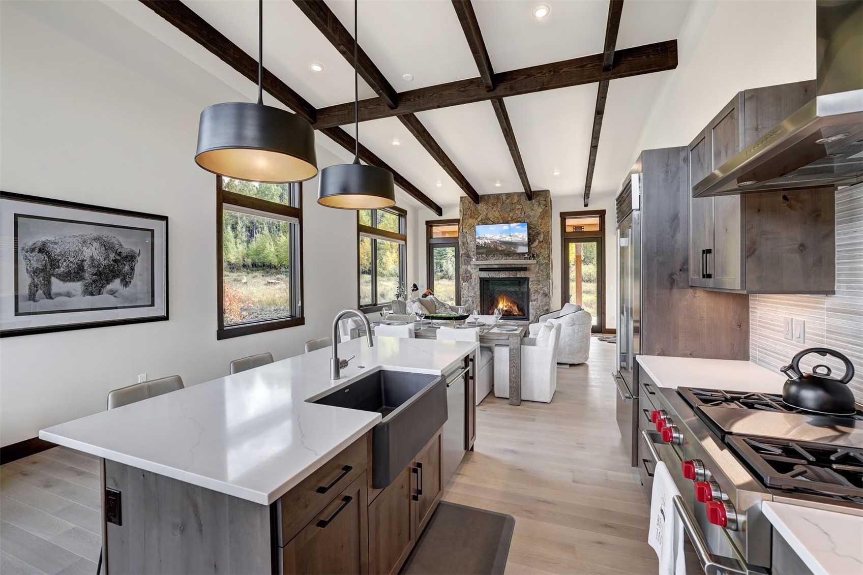 160 Vendette ROAD