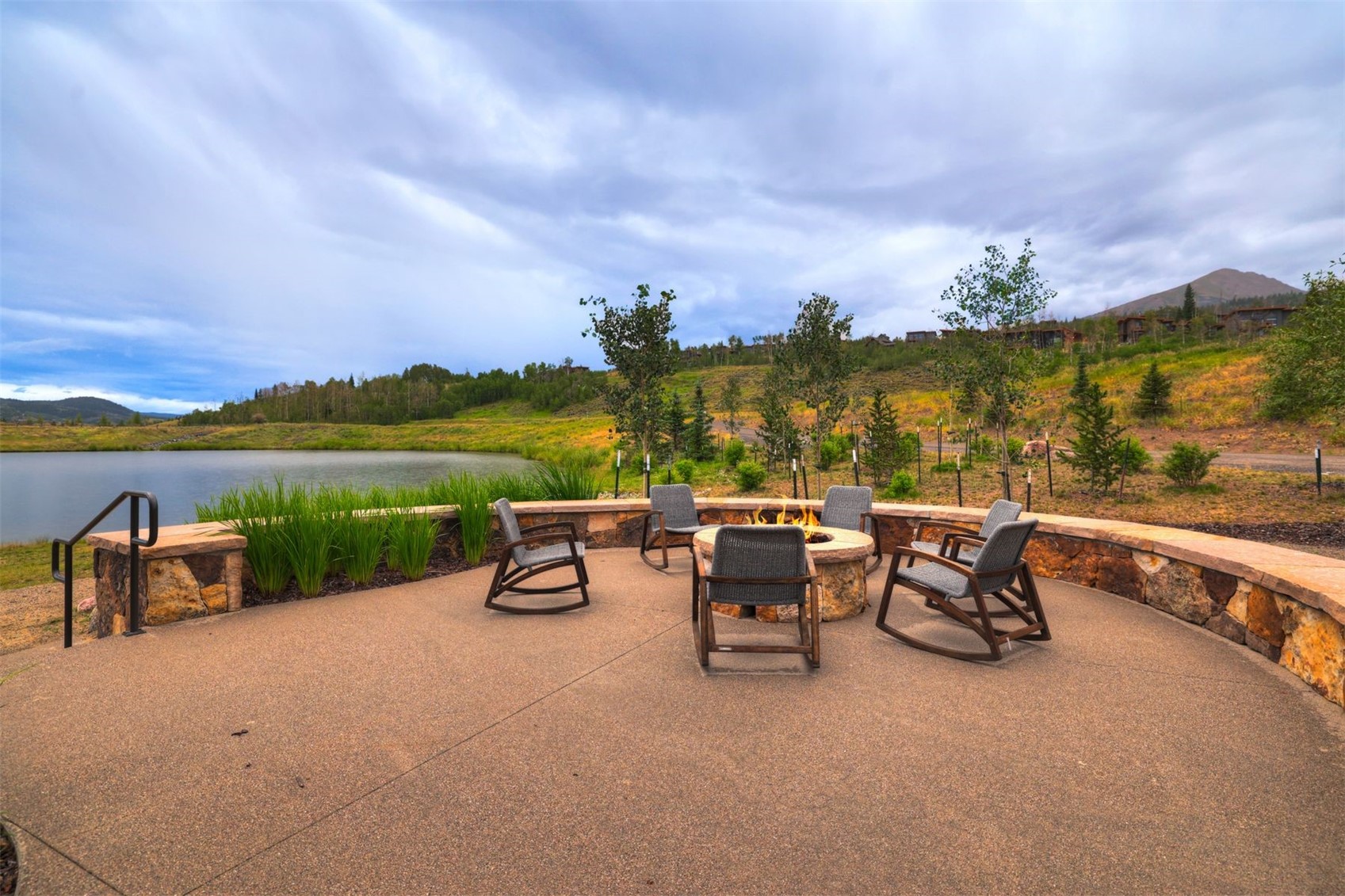160 Vendette ROAD