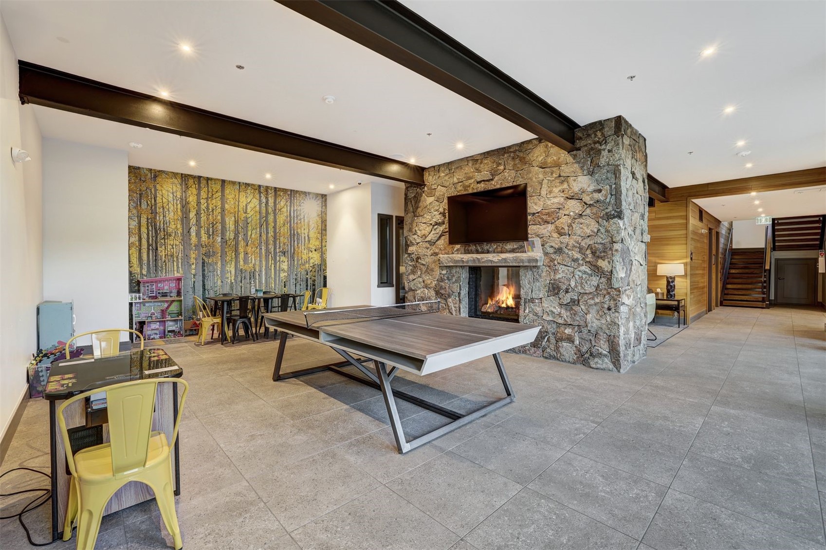 160 Vendette ROAD