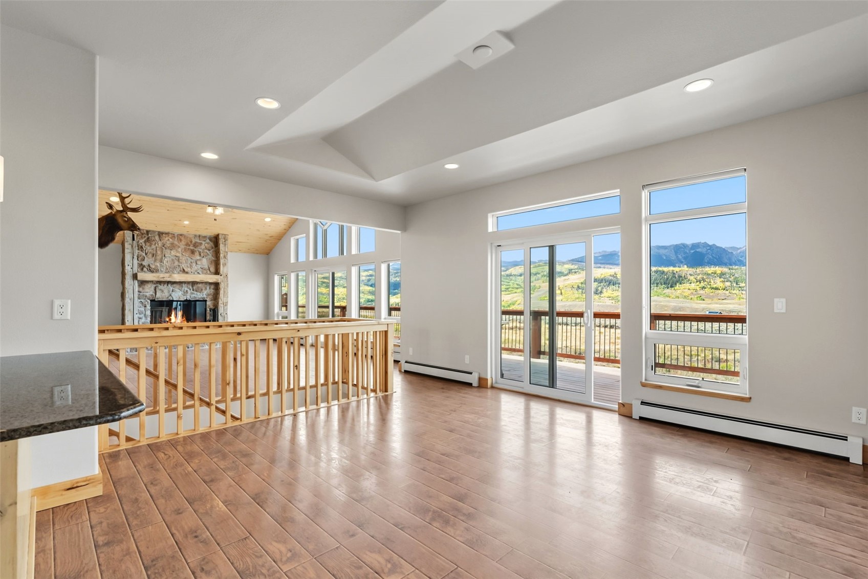 845 Elk Run ROAD