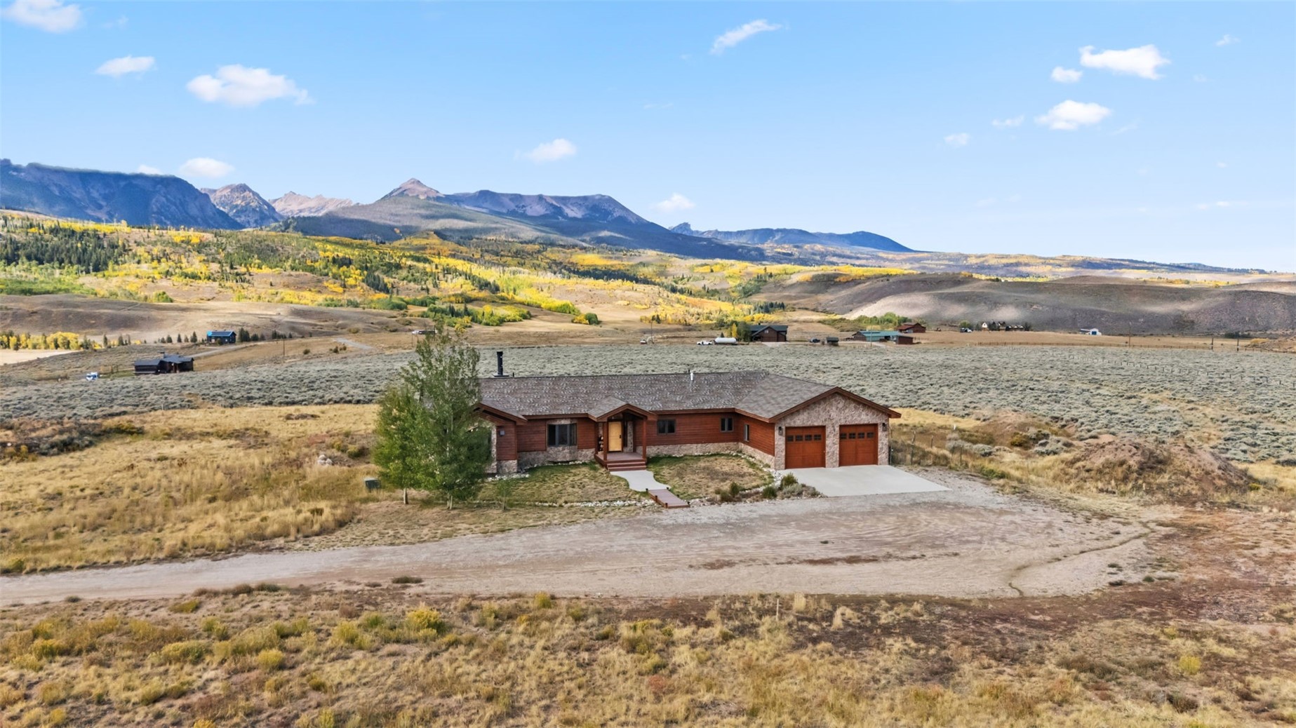 845 Elk Run ROAD